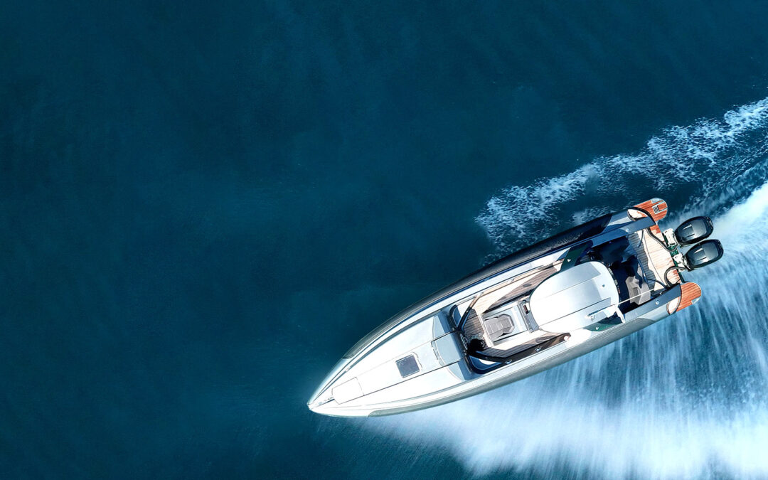 Learn to operate a powerboat with Dart Marine Academy’s RYA-Approved powerboat training courses